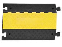 External cable protection cover ramp, centre